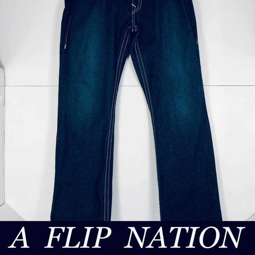 True Religion World Tour Boot Cut 34/32